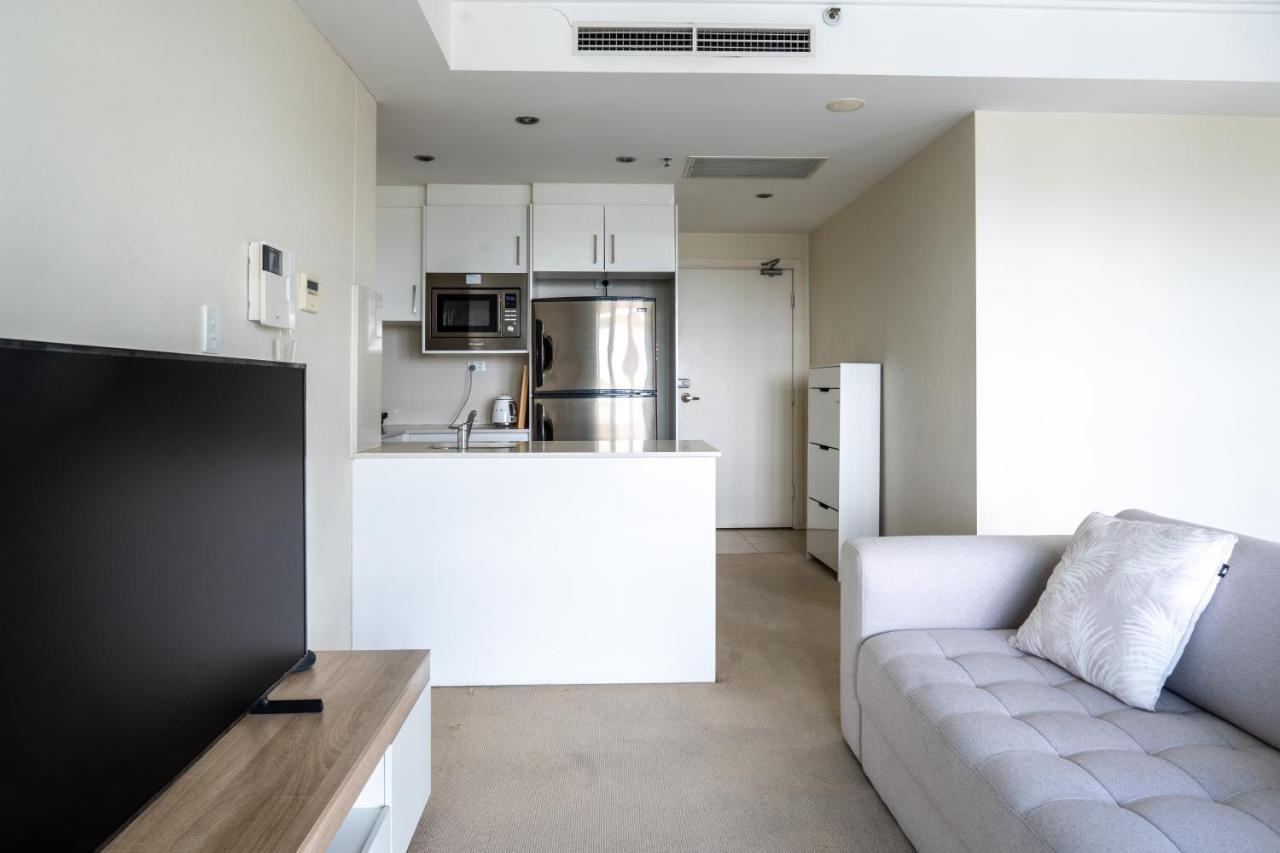 Burwood 1Bedroom Apartment Next To Station シドニー エクステリア 写真